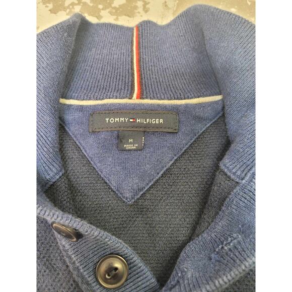 2604 Tommy Hilfiger Men's Navy Sweater‎ Size Medium - Picture 6 of 6